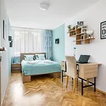Almanak J10 - Grand-tourist Apartmán Gdaňsk