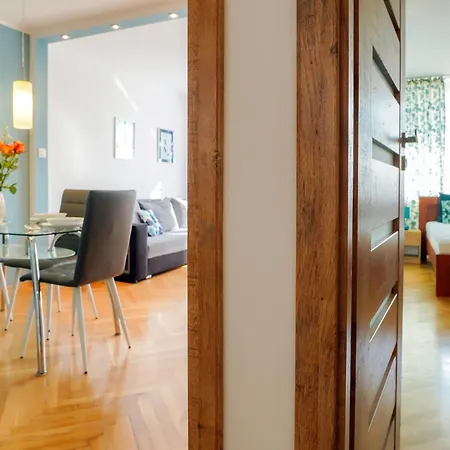 Almanak J10 - Grand-tourist Апартаменты Гданьск