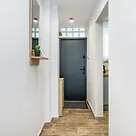 Almanak J10 - Grand-tourist Apartament Gdańsk