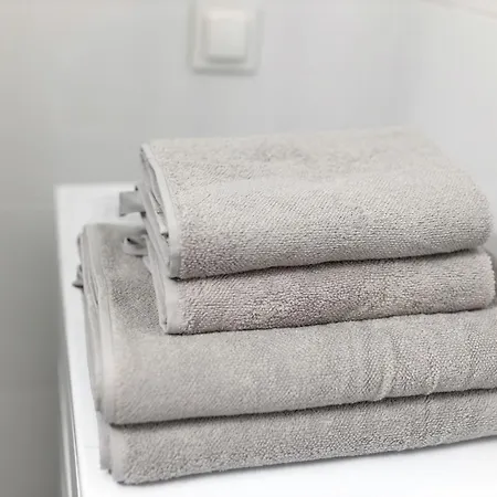 Almanak J10 - Grand-tourist Apartamento *